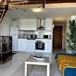 Casa de Férias Maisonnette Les Pieds Dans L'eau Presqu'ile De Giens Hyères